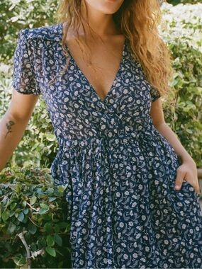 Christy Dawn Dress Navy Floral Simple Dawn Size Small